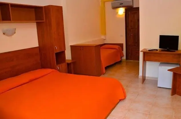 Superior Tek Büyük Yataklı Oda