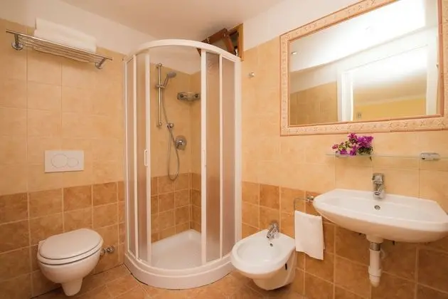 Stüdyo, Küçük Mutfak