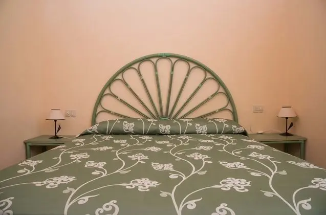 Apart Daire, 1 Yatak Odası, Küçük Mutfak, Kule