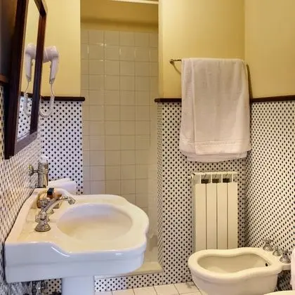 Deluxe Oda, Balkon, Bahçe Manzaralı