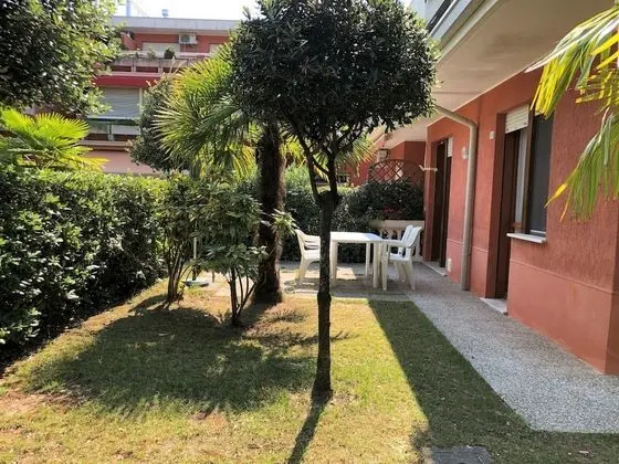 Apart Daire, 2 Yatak Odası (C30031)