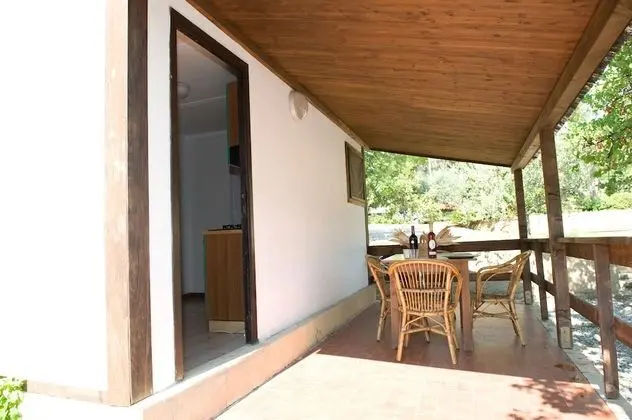 Classic Bungalov, 2 Yatak Odası, Bahçe Manzaralı, Havuz Kenarı