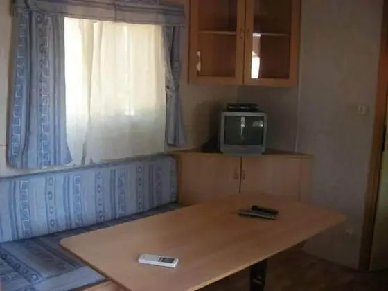 Comfort Karavan, 2 Yatak Odası, Mutfak, Bahçe Manzaralı