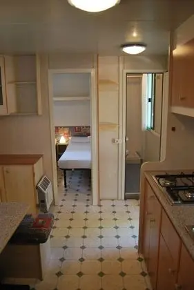 Standard Karavan, 2 Yatak Odası, Küçük Mutfak