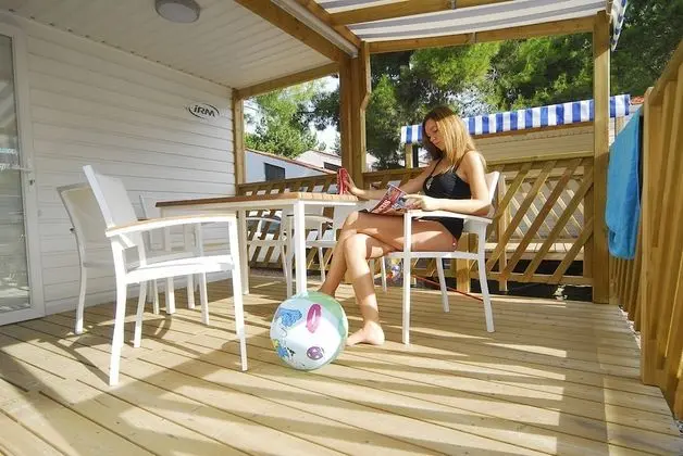 Standard Karavan, 2 Yatak Odası (Beach Access Included)