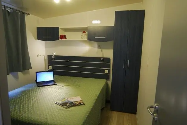 Standard Karavan, 2 Yatak Odası (Beach Access Included)