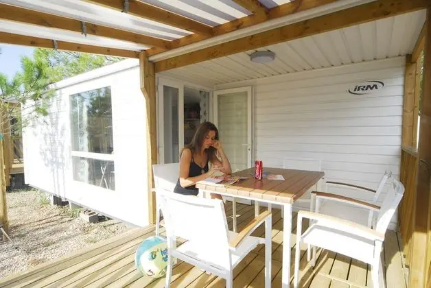 Standard Karavan, 2 Yatak Odası (Beach Access Included)