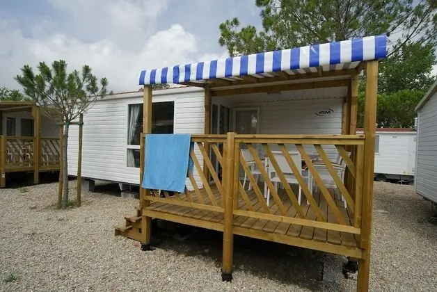 Standard Karavan, 2 Yatak Odası (Beach Access Included)
