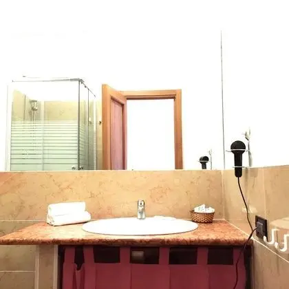 Üç Kişilik Oda, Birden Çok Yatak