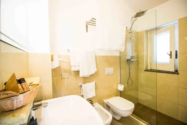 Dört Kişilik Oda, 2 Yatak Odası, Plaj Kenarı