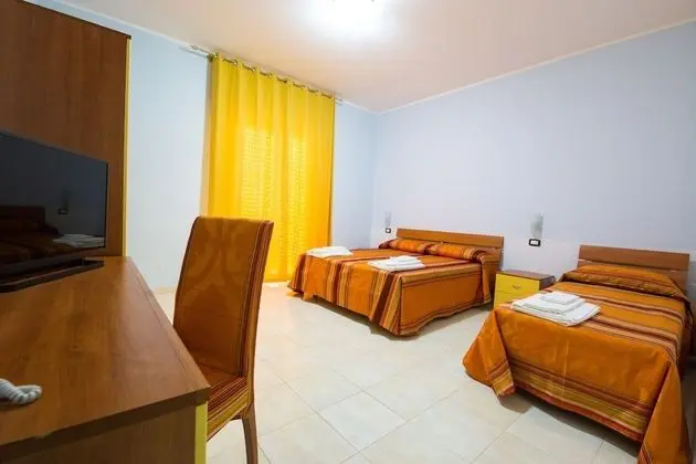 Dört Kişilik Oda (3 adults + 1 child)