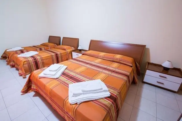 Dört Kişilik Oda (3 adults + 1 child)