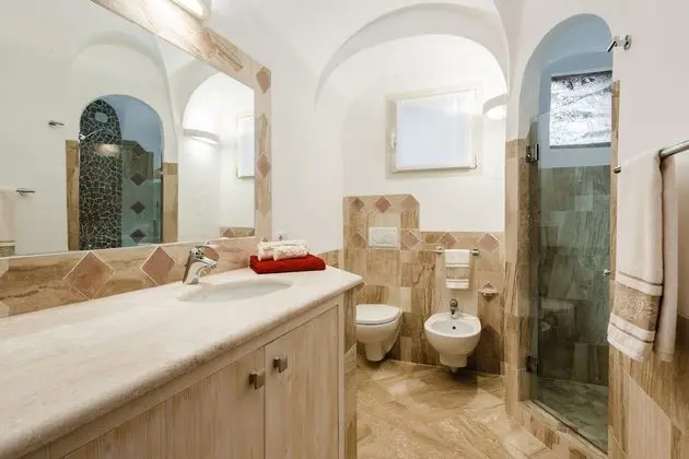 Apart Daire, 5 Yatak Odası (Villa Sherden)