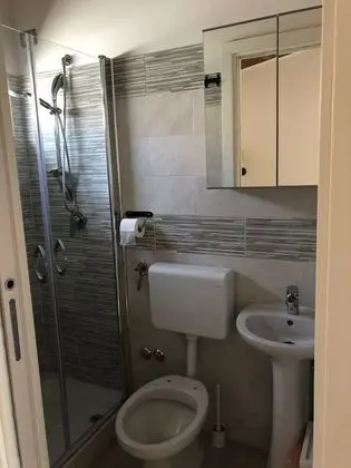 Family Dört Kişilik Oda, Sigara İçilmez, Bahçeli