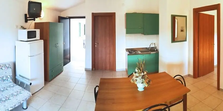Apart Daire, 1 Yatak Odası, Küçük Mutfak