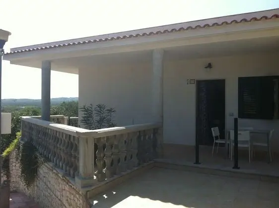 Apart Daire, 2 Yatak Odası, Küçük Mutfak