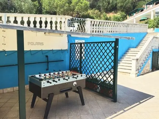 Apart Daire, 2 Yatak Odası, Küçük Mutfak