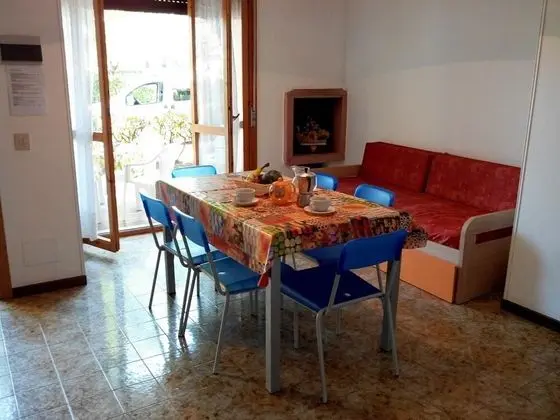 Apart Daire, 2 Yatak Odası (C30294)