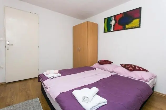Tek Büyük Yataklı Oda (Double Room)