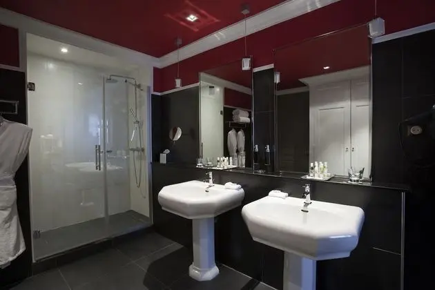 Deluxe Oda, 1 En Büyük (King) Boy Yatak, Balkon, Deniz Manzaralı