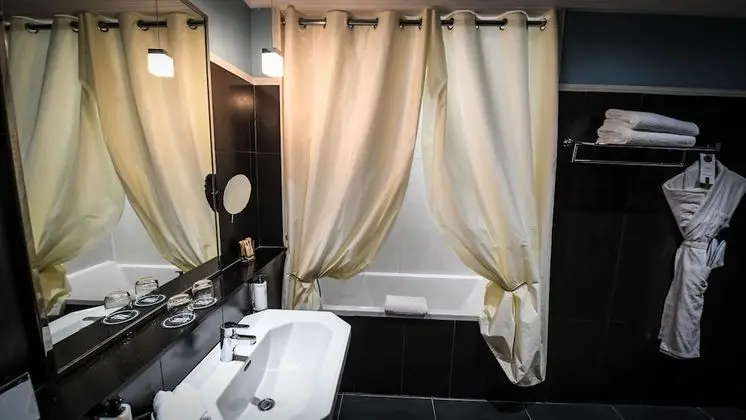 Deluxe Oda, 1 En Büyük (King) Boy Yatak, Balkon, Deniz Manzaralı