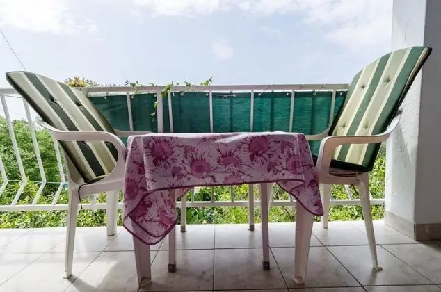 Tek Büyük Yataklı Oda (Double Room with Balcony)