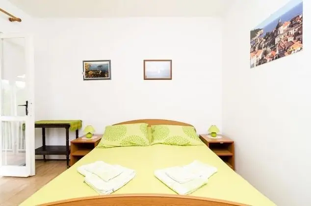 Tek Büyük Yataklı Oda (Double Room with Terrace)