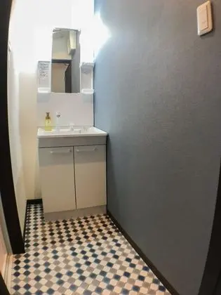 Ev (2nd Floor)