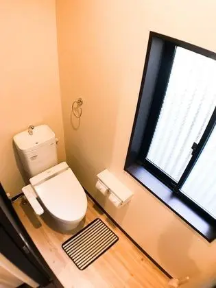 Ev (1st Floor)