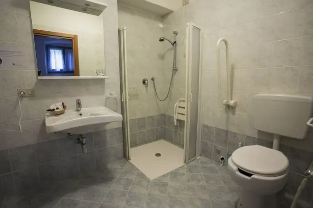 Tek Büyük veya İki Ayrı Yataklı Oda