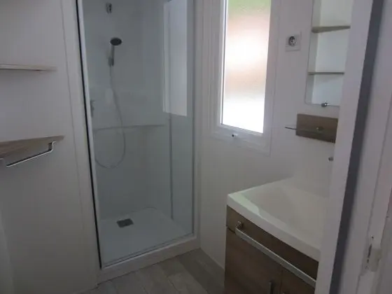 Executive Bungalov, Banyolu/Duşlu (160)