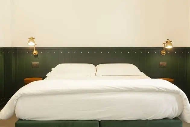 Tek Büyük veya İki Ayrı Yataklı Oda, Özel Banyo