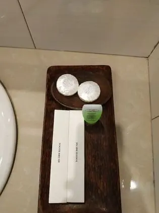 İki Ayrı Yataklı Oda (No Hot Shower)