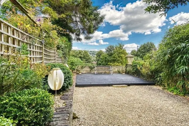 Apart Daire, Özel Banyo, Bahçe Manzaralı