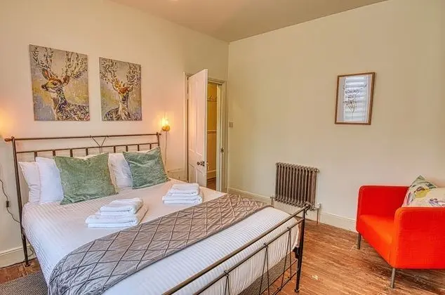 City Ev, Özel Banyo, Bahçe Manzaralı