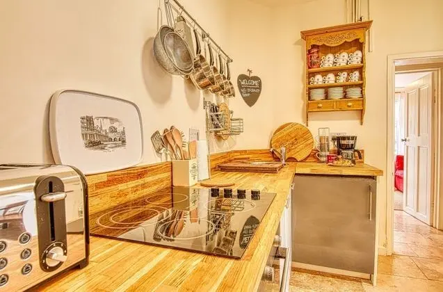 City Ev, Özel Banyo, Bahçe Manzaralı
