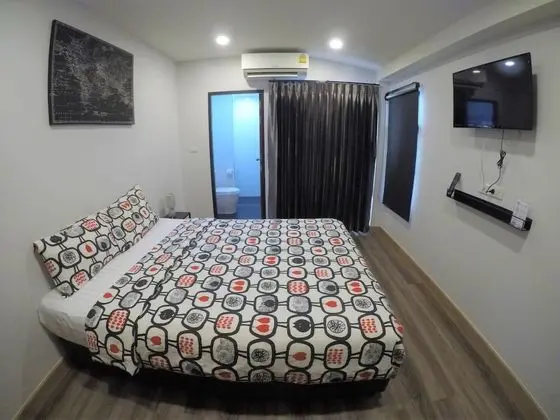 Standard Tek Büyük Yataklı Oda