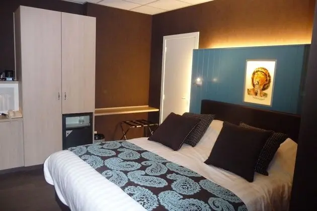 Comfort Tek Büyük Yataklı Oda
