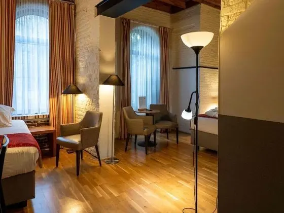 Premium Üç Kişilik Oda