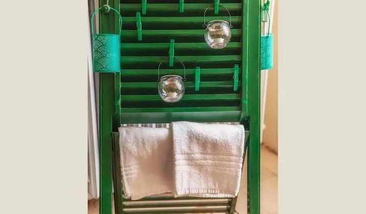 Deluxe Üç Kişilik Oda (Bio)