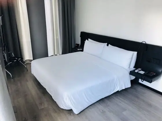 Superior Oda, 1 En Büyük (King) Boy Yatak