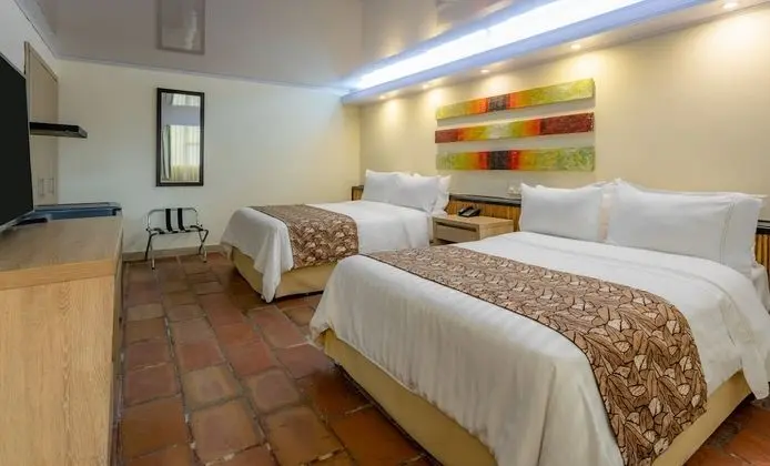 Standard Twin Room.
