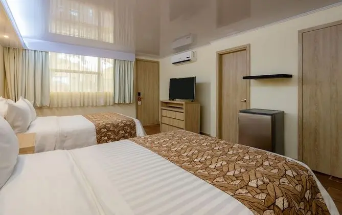 Standard Twin Room.
