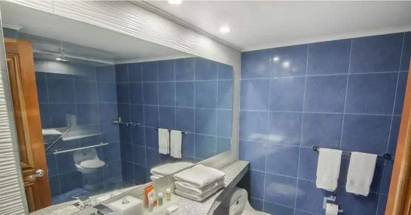 Standard Üç Kişilik Oda, Deniz Manzaralı