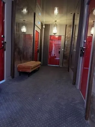 Classic Tek Büyük Yataklı Oda