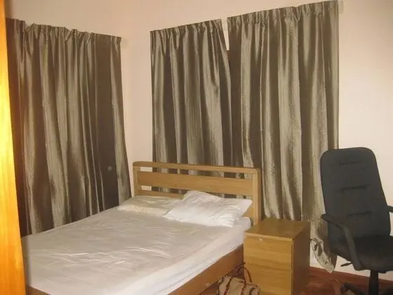 Oda, 6 Yatak Odası, Sigara İçilebilir, Balkon