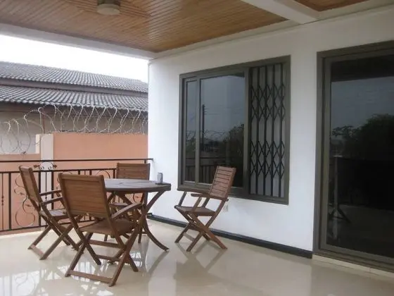 Oda, 6 Yatak Odası, Sigara İçilebilir, Balkon