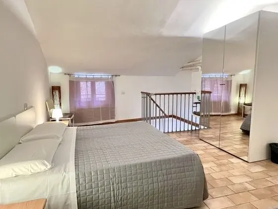 Apart Daire, 2 Yatak Odası (Split Level)