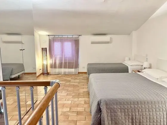 Apart Daire, 2 Yatak Odası (Split Level)