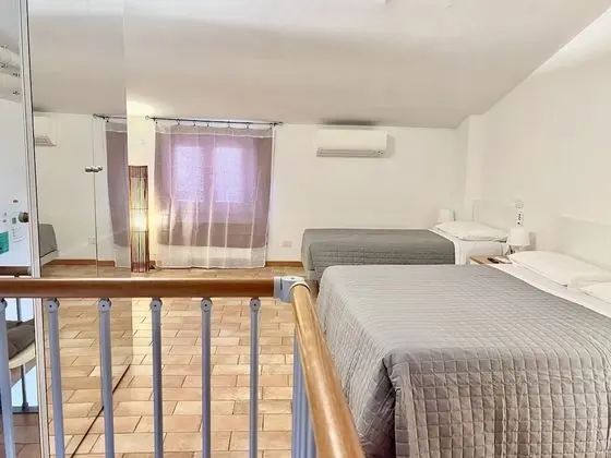 Apart Daire, 2 Yatak Odası (Split Level)